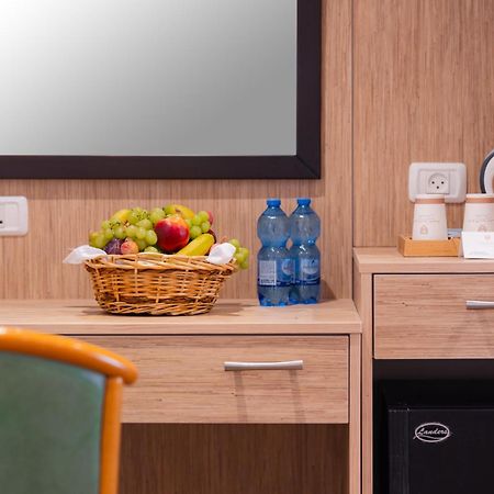 Golden Walls Hotel Jerusalem Ngoại thất bức ảnh
